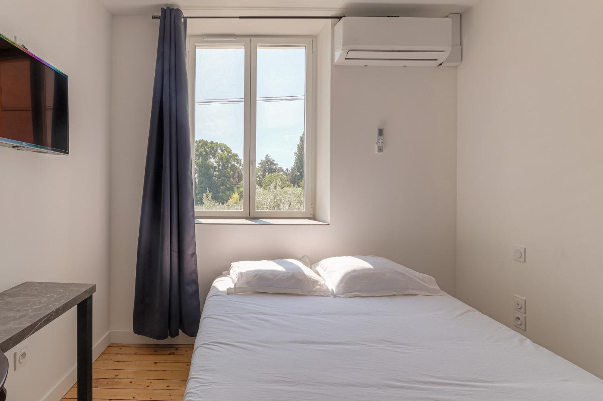 Le Berlin - Les Appartements De L'Olivier Loyettes 외부 사진